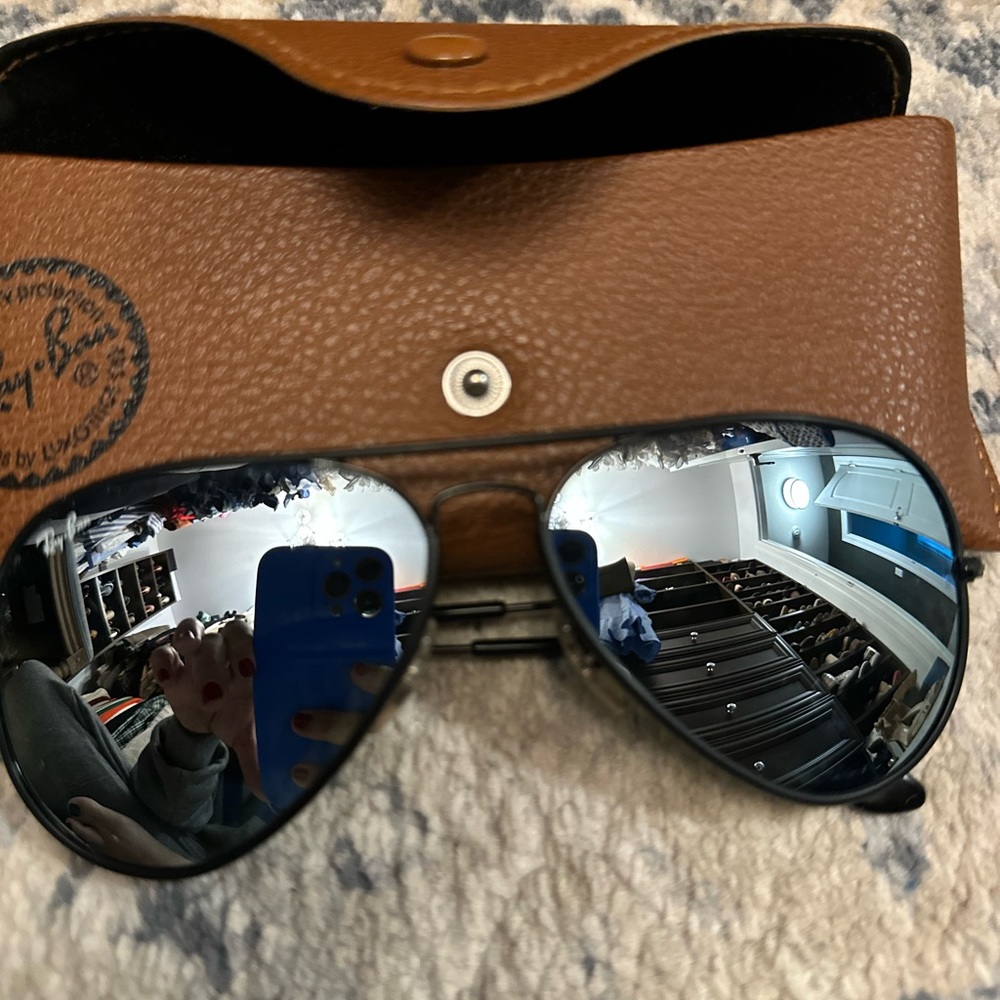 Ray Ban Aviators sunglasses - women
